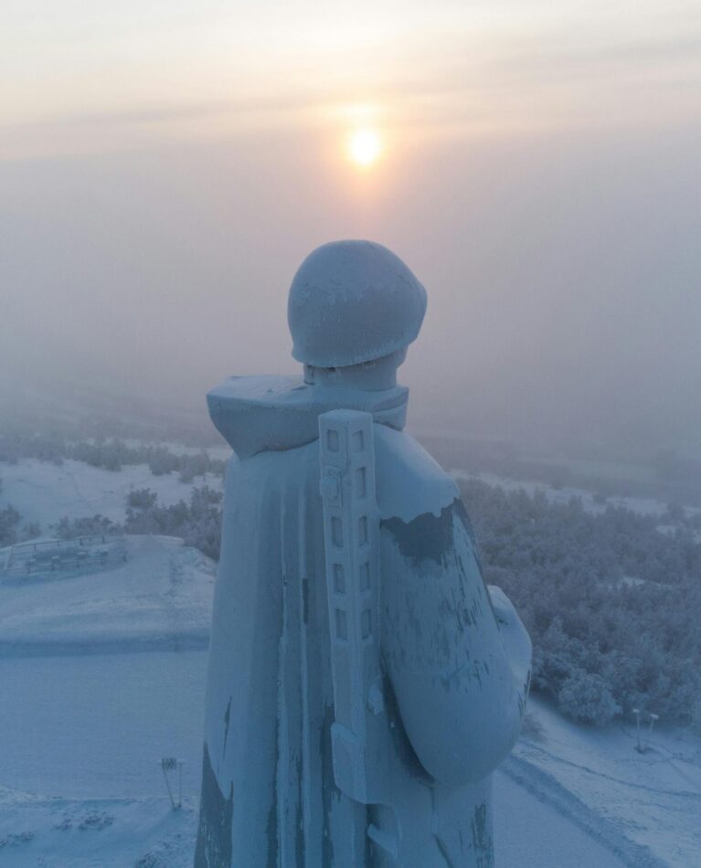 pexels-dmitry-gornaev-76905015-11092672